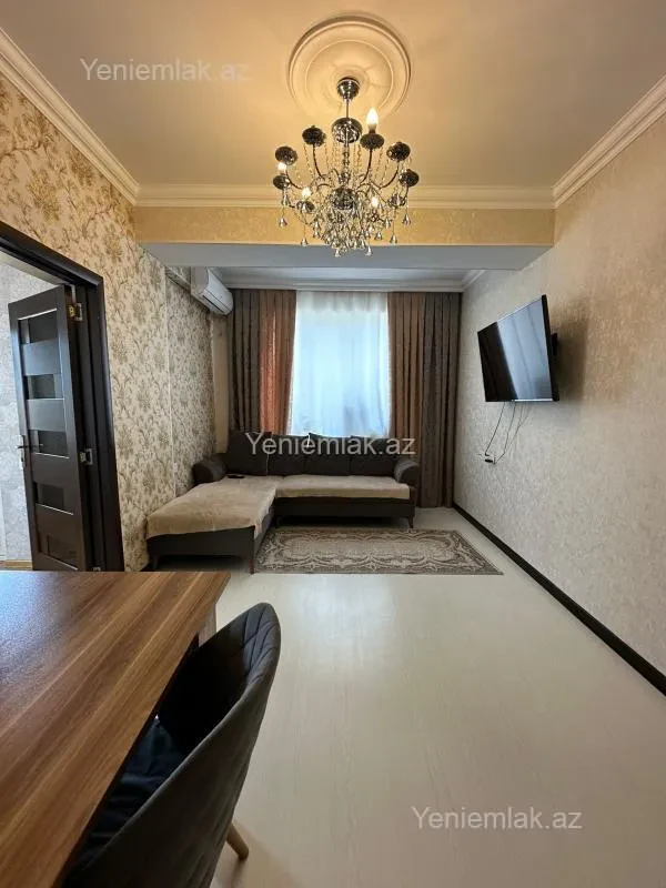 Satılır 3 otaqlı yeni tikili 70 m²
