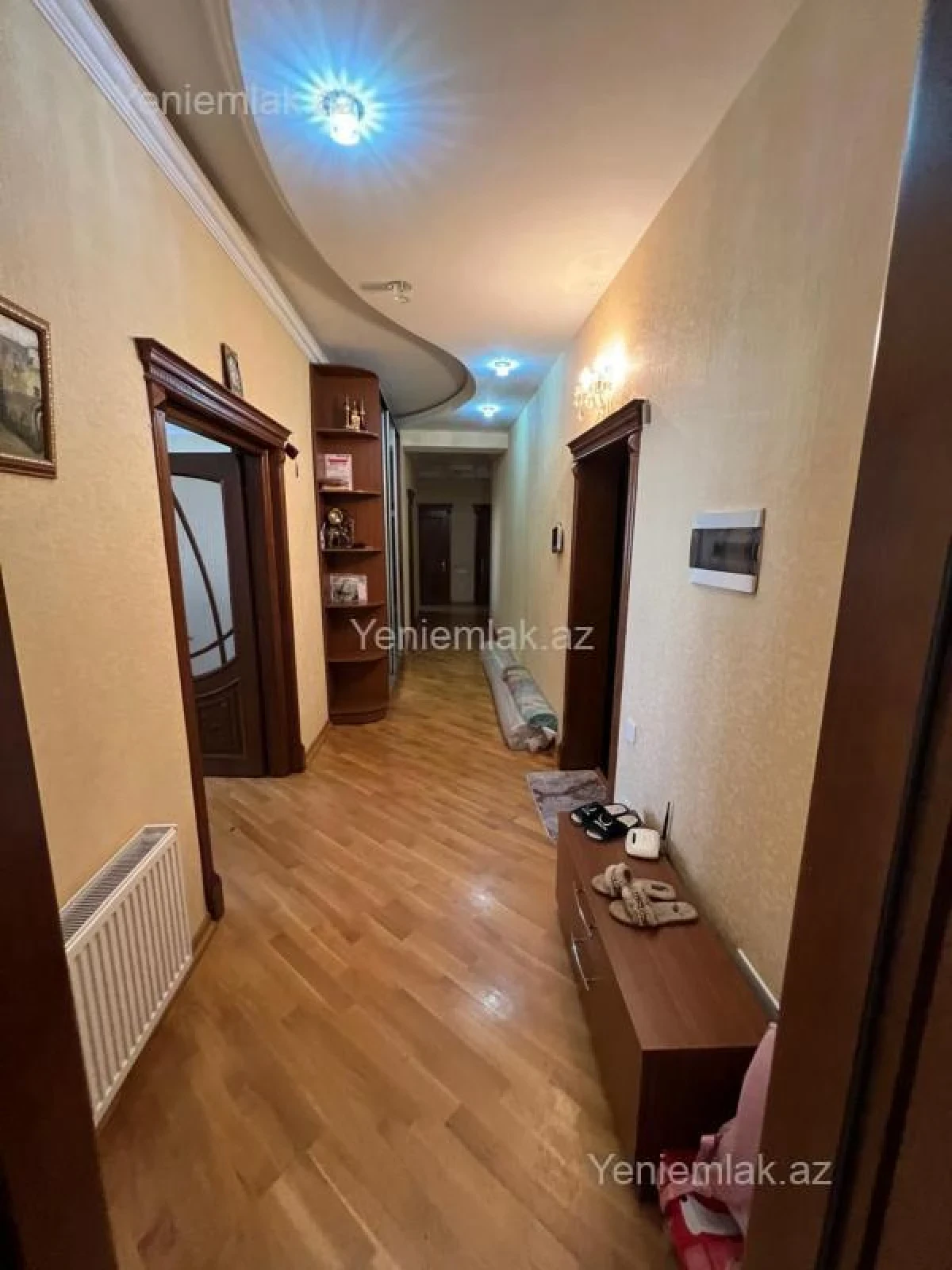 Satılır 3 otaqlı yeni tikili 132 m²