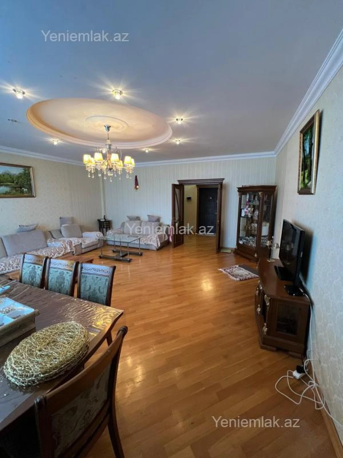 Satılır 3 otaqlı yeni tikili 132 m²