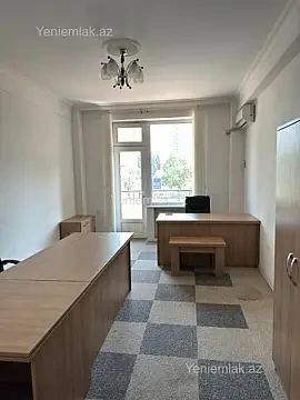 Satılır 4 otaqlı yeni tikili 180 m²