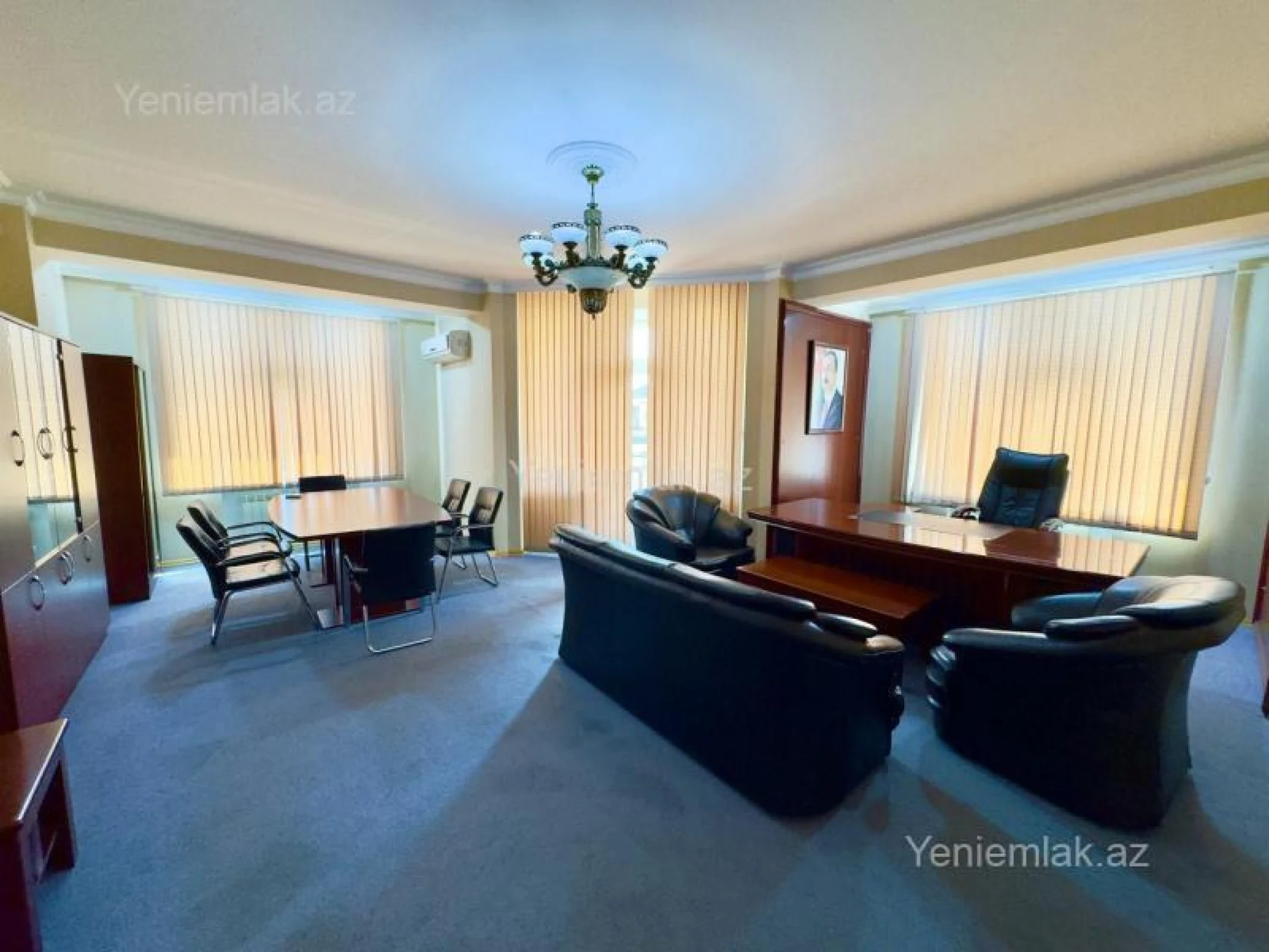 Satılır 4 otaqlı yeni tikili 180 m²
