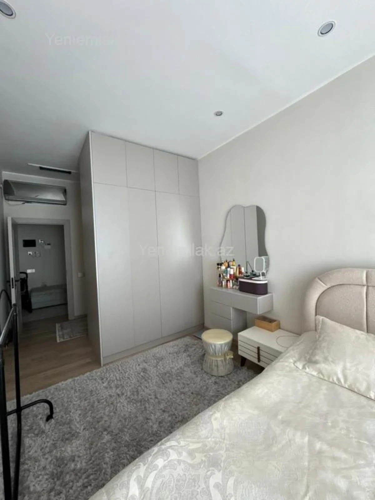 Satılır 2 otaqlı yeni tikili 58 m²
