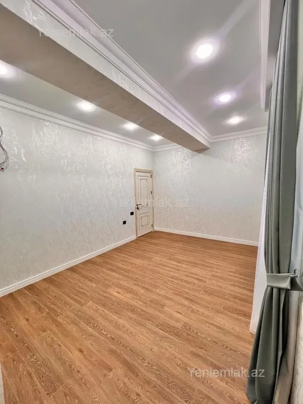 Satılır 3 otaqlı yeni tikili 116 m²