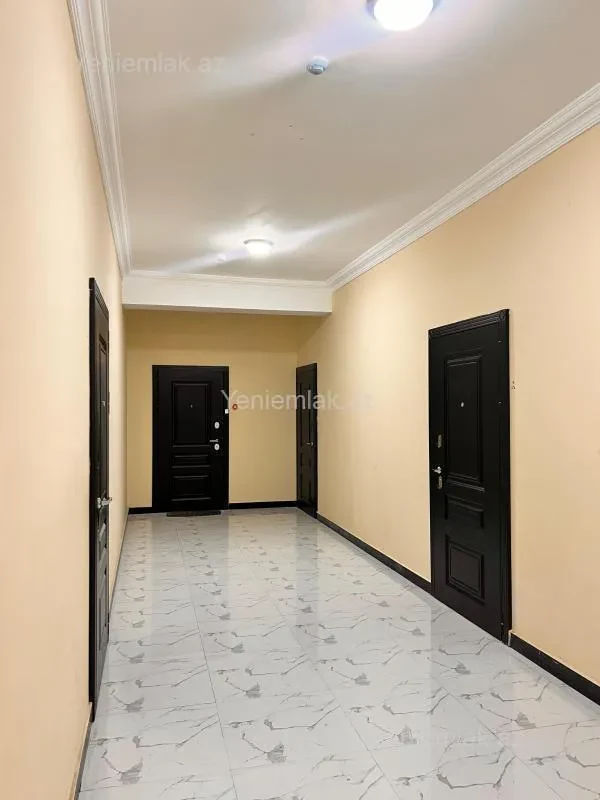 Satılır 3 otaqlı yeni tikili 116 m²