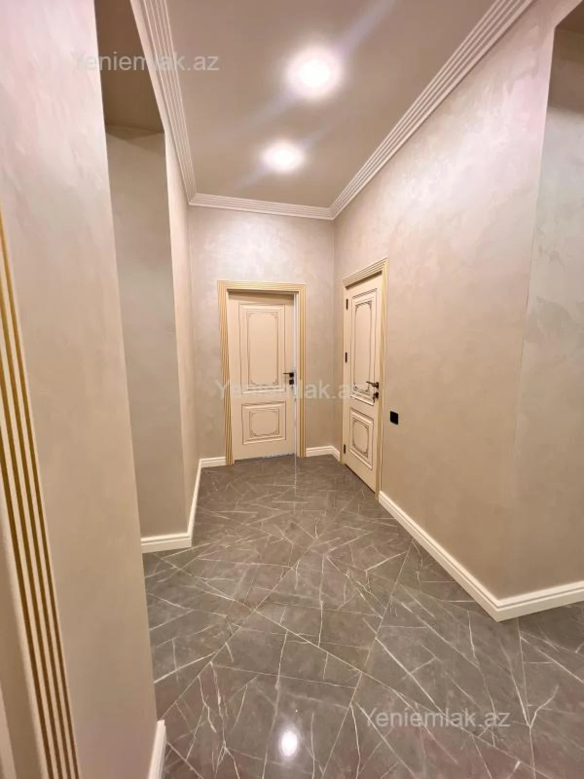 Satılır 3 otaqlı yeni tikili 116 m²