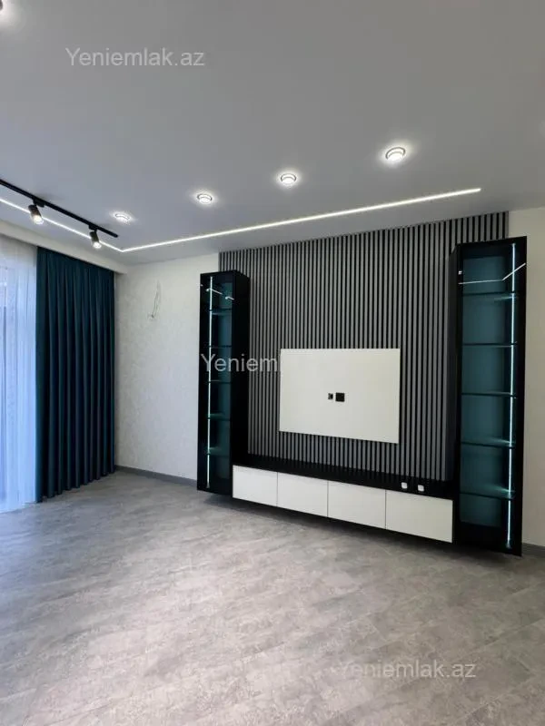 Satılır 2 otaqlı yeni tikili 65 m²