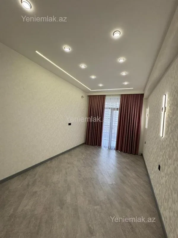 Satılır 2 otaqlı yeni tikili 65 m²
