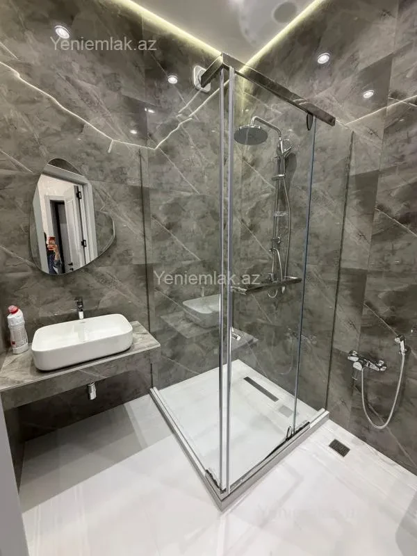 Satılır 4 otaqlı yeni tikili 117 m²