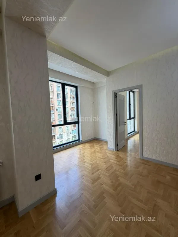 Satılır 4 otaqlı yeni tikili 117 m²