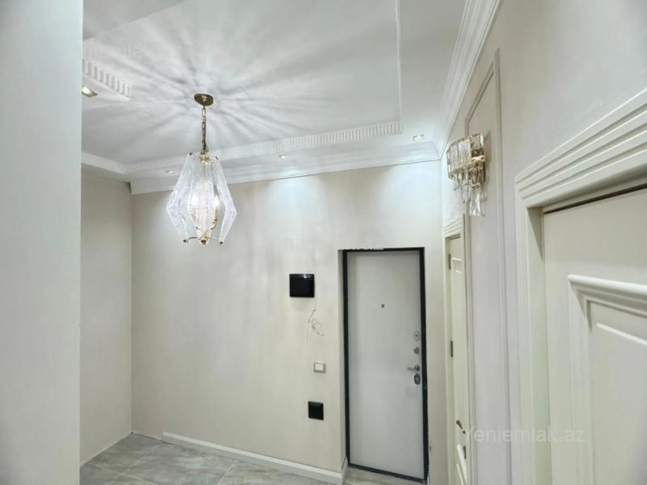 Satılır 2 otaqlı yeni tikili 65 m²