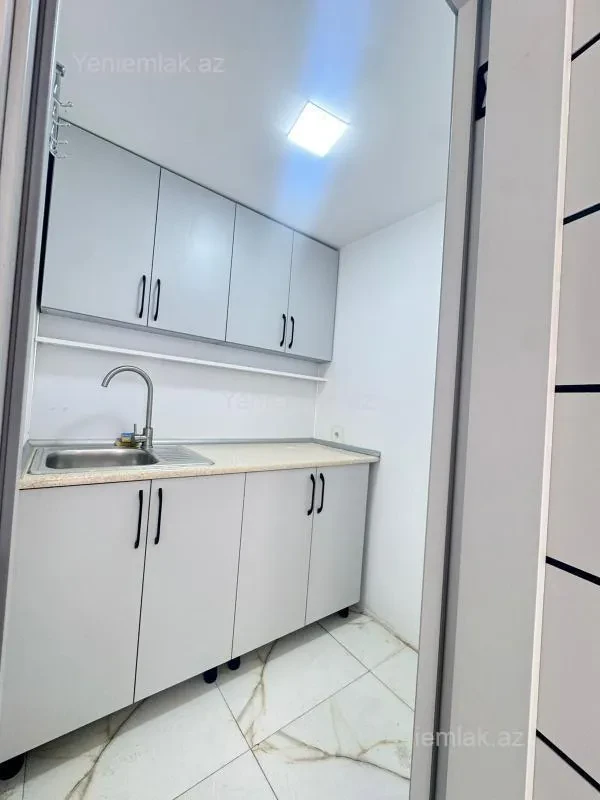 Satılır 4 otaqlı obyekt 65 m²