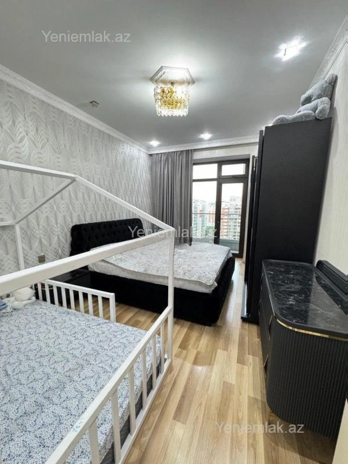 Satılır 2 otaqlı yeni tikili 100 m²