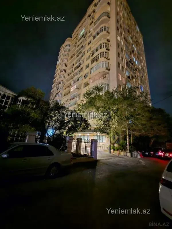 Satılır 3 otaqlı yeni tikili 78 m²