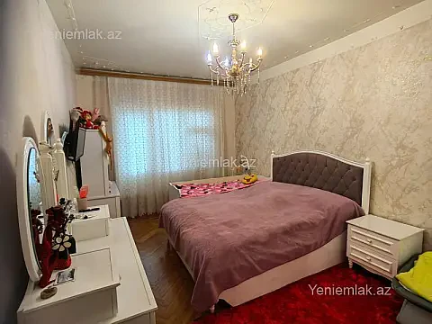 Satılır 3 otaqlı köhnə tikili 85 m²