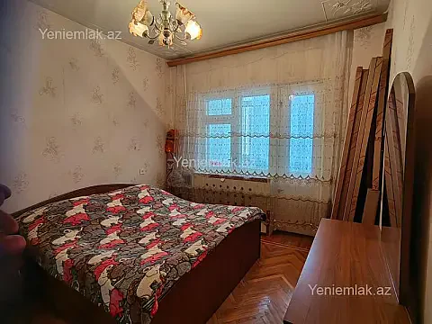 Satılır 3 otaqlı köhnə tikili 85 m²