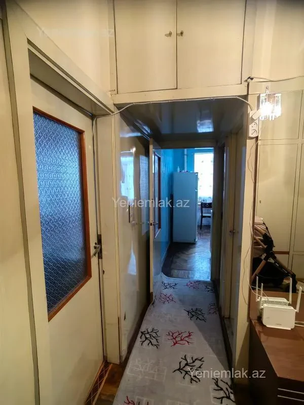 Satılır 3 otaqlı köhnə tikili 85 m²