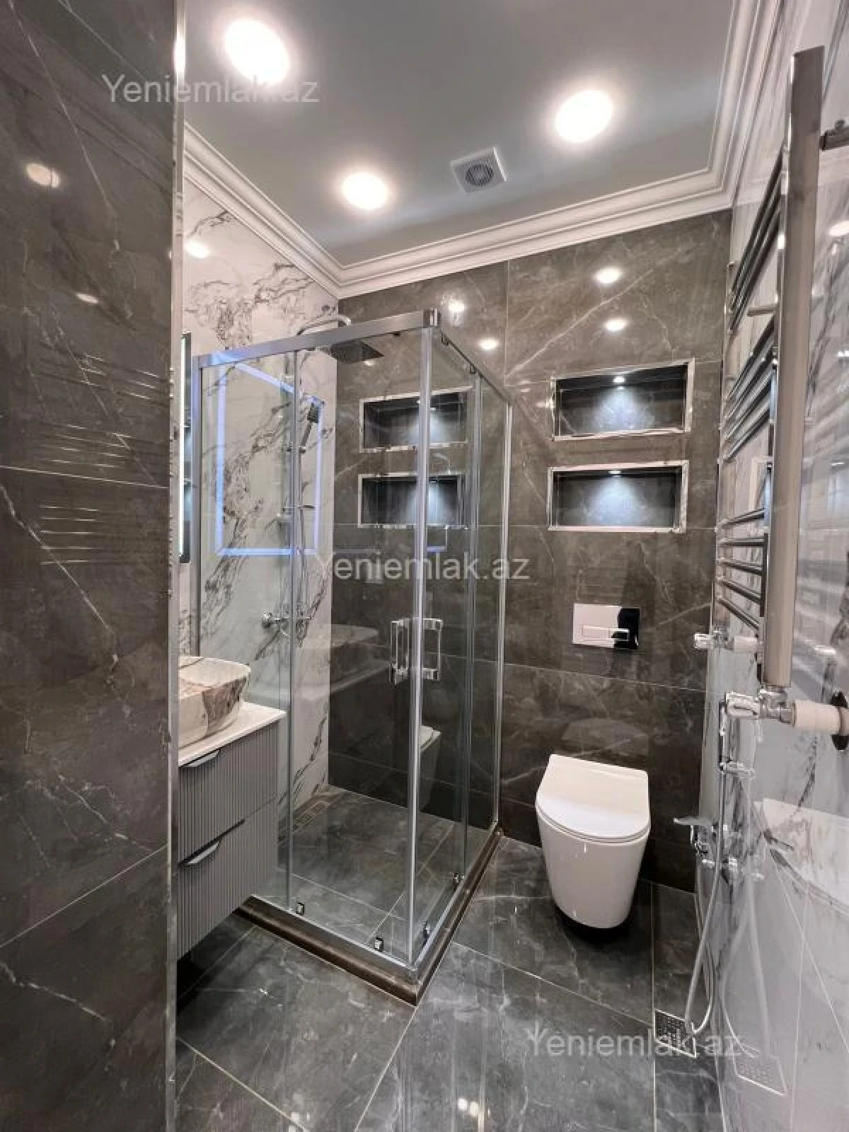 Satılır 2 otaqlı yeni tikili 63 m²