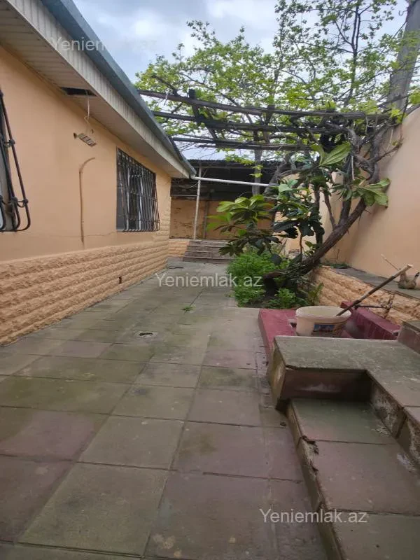 Satılır 3 otaqlı həyət evi 75 m²