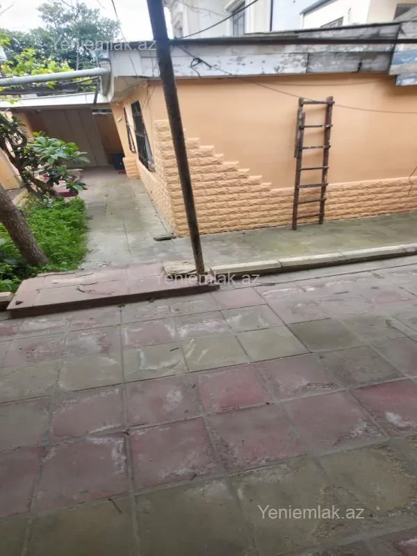 Satılır 3 otaqlı həyət evi 75 m²