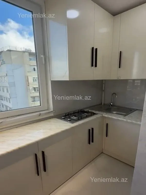 Satılır 2 otaqlı köhnə tikili 47 m²