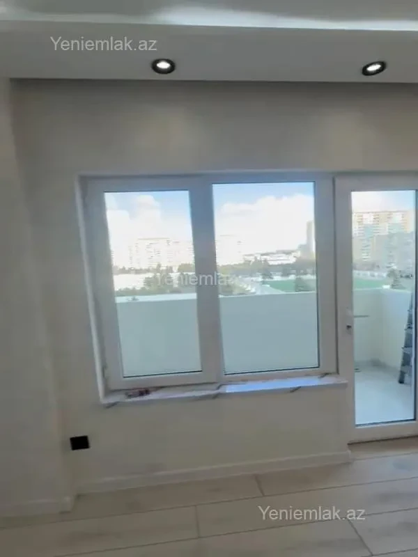 Satılır 2 otaqlı köhnə tikili 47 m²