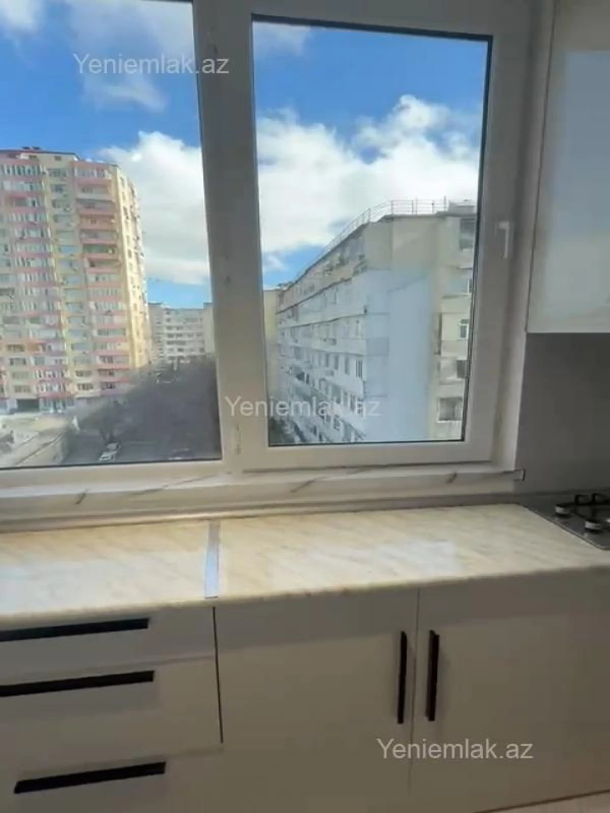 Satılır 2 otaqlı köhnə tikili 47 m²