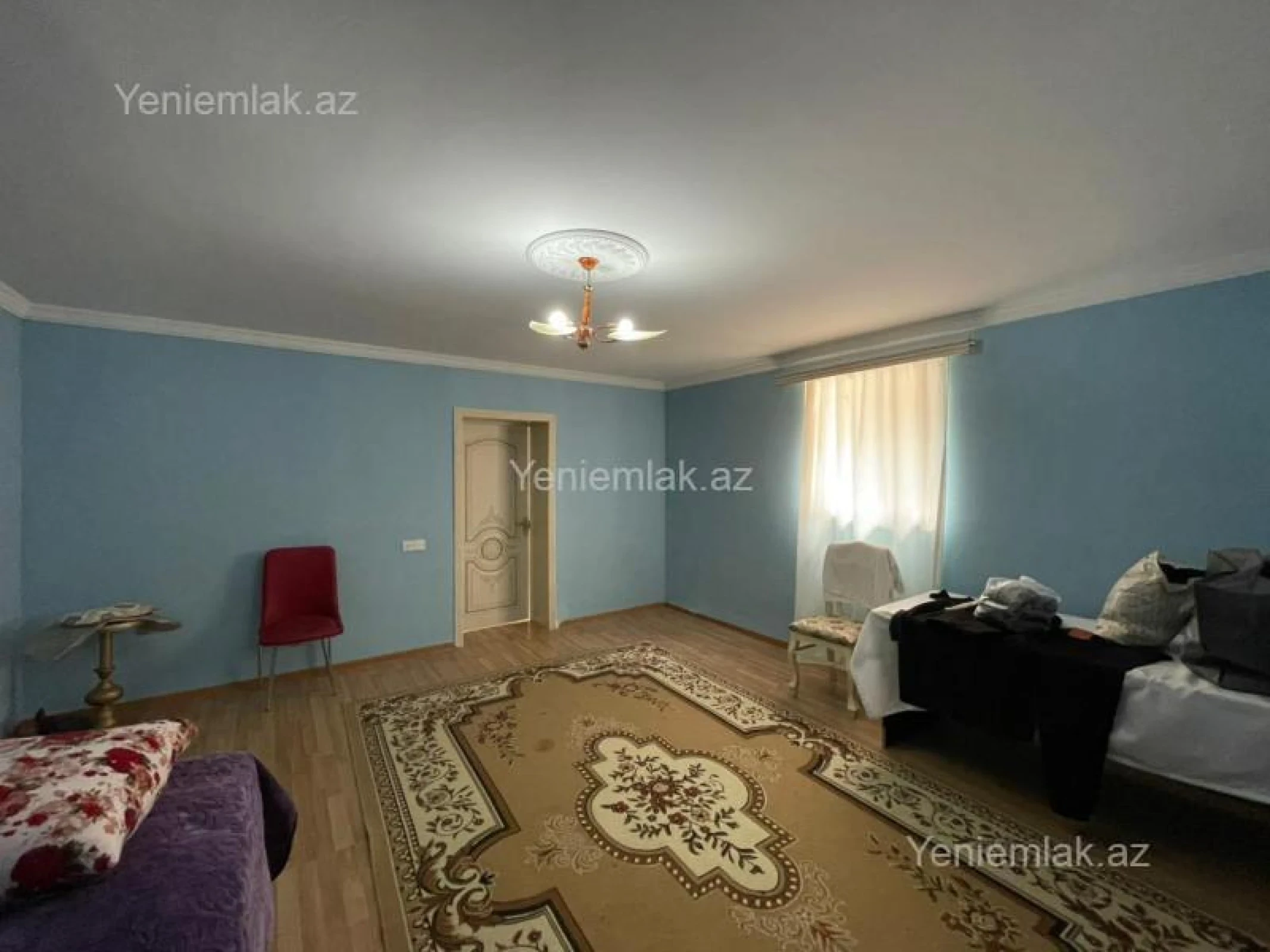 Satılır 7 otaqlı həyət evi 355 m²