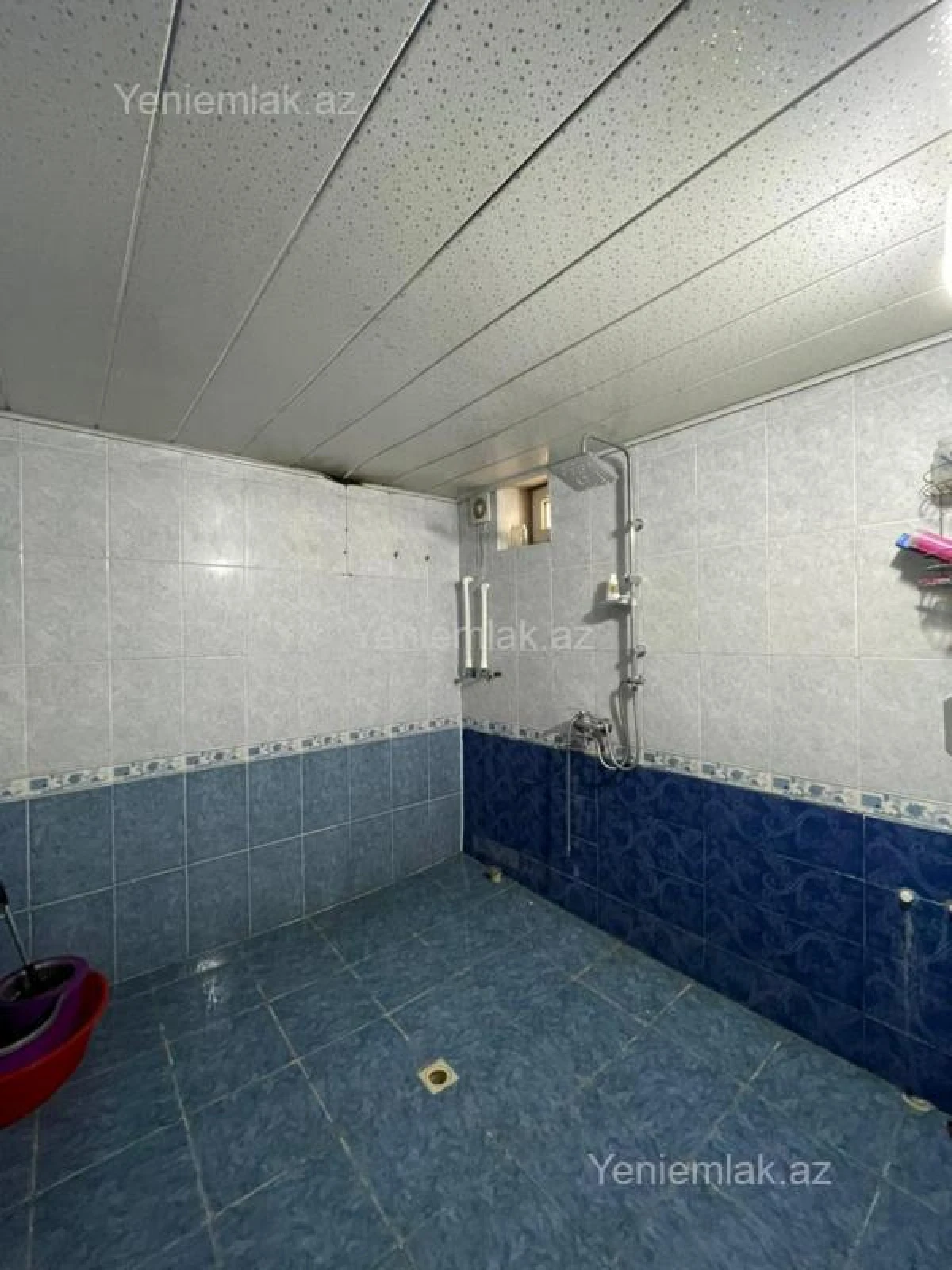 Satılır 7 otaqlı həyət evi 355 m²