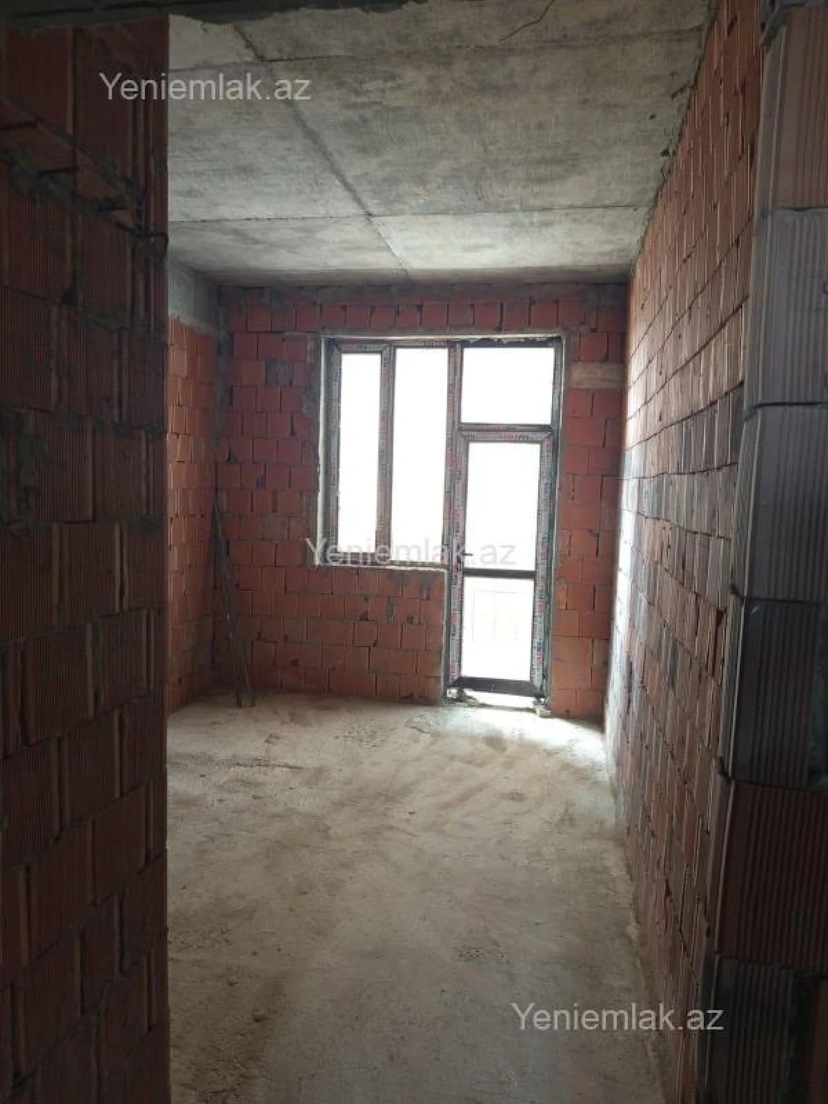 Satılır 2 otaqlı yeni tikili 91 m²