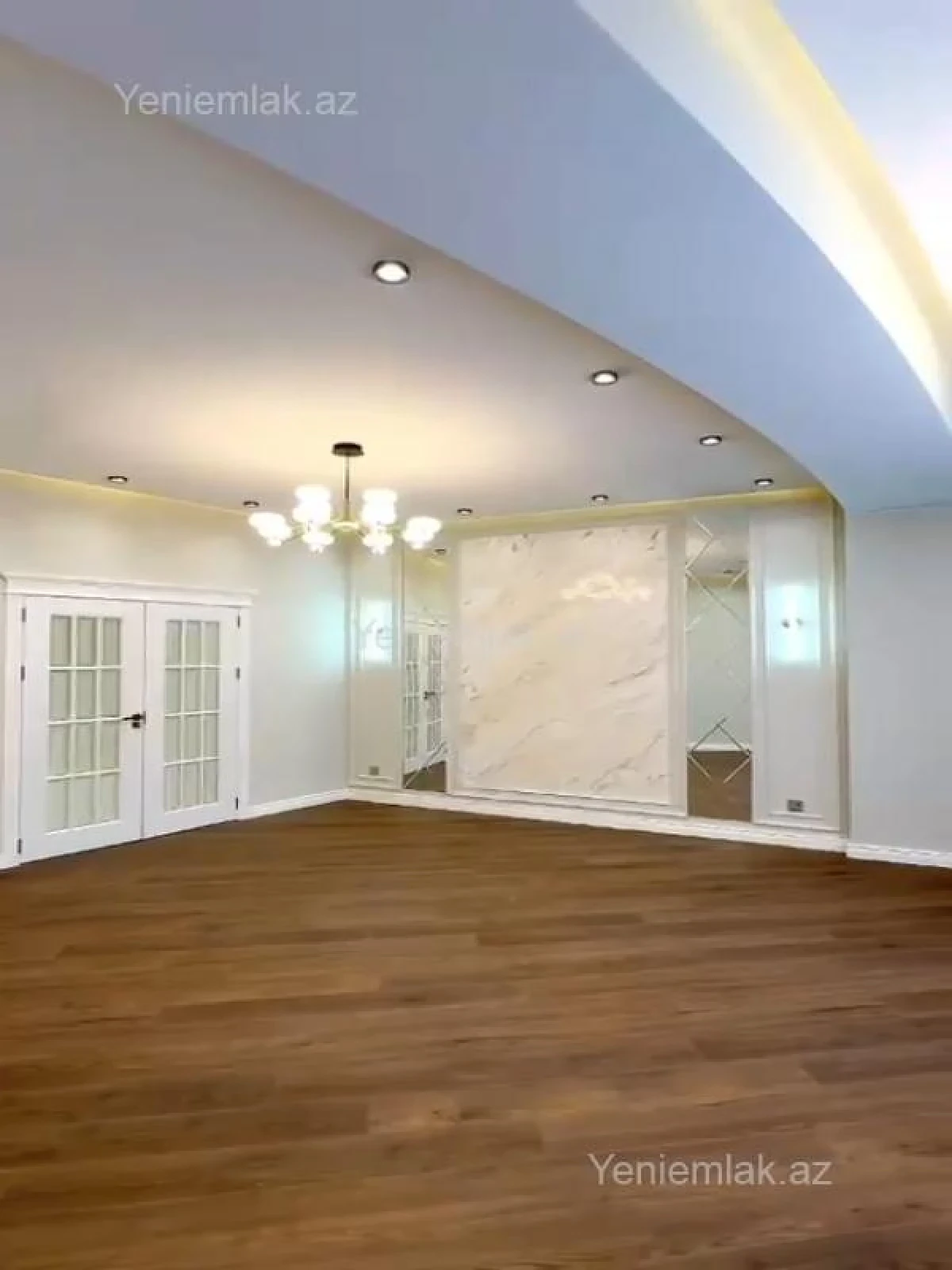 Satılır 3 otaqlı yeni tikili 120 m²