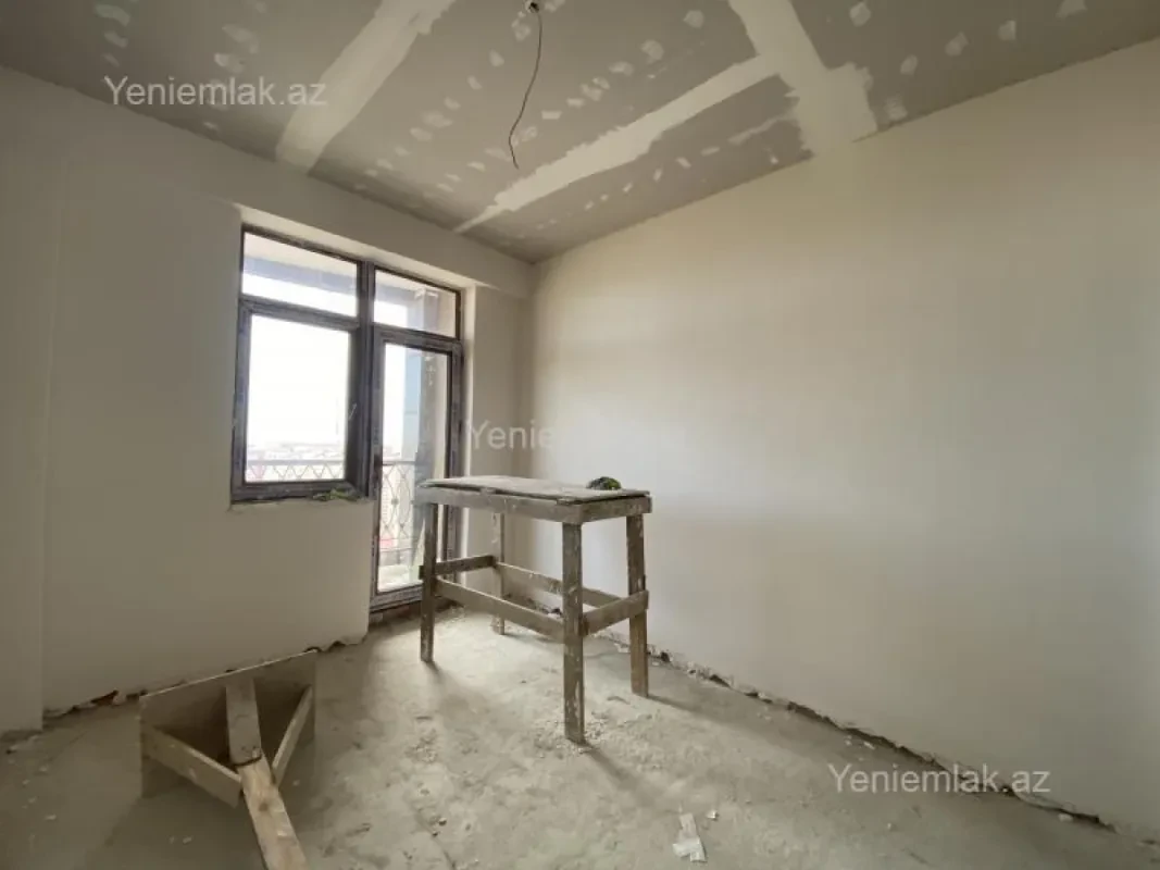 Satılır 3 otaqlı yeni tikili 90 m²