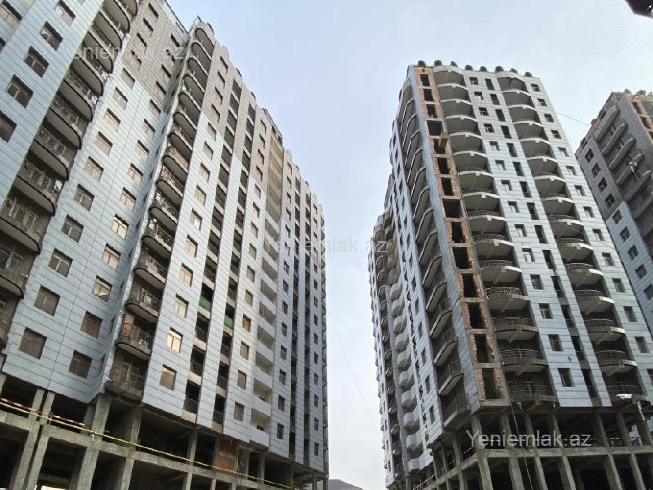 Satılır 3 otaqlı yeni tikili 90 m²