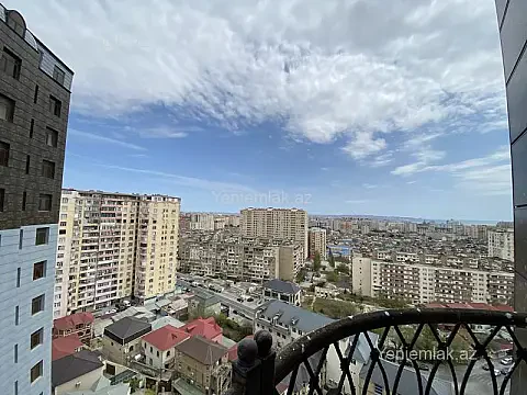 Satılır 3 otaqlı yeni tikili 90 m²