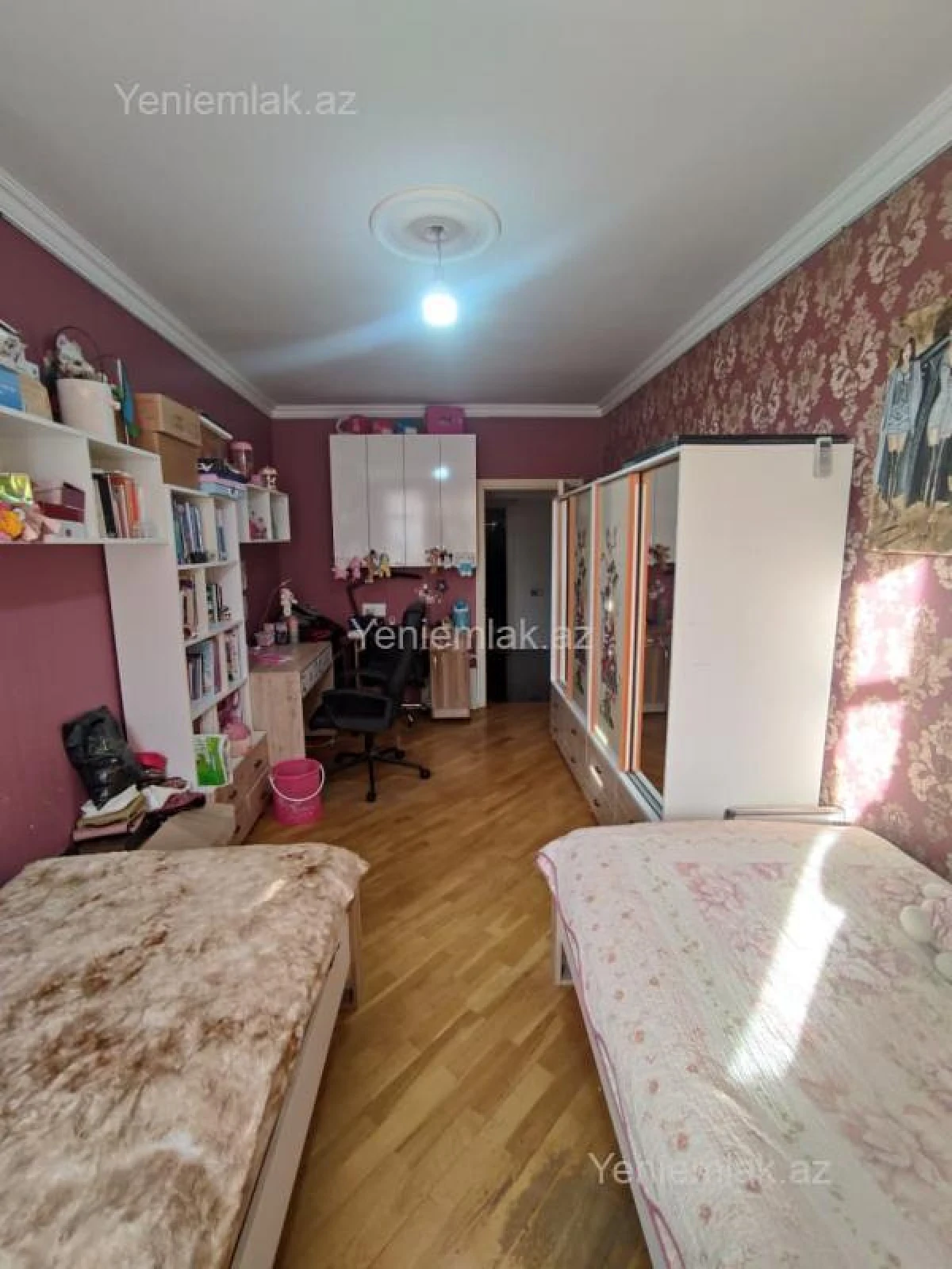 Satılır 3 otaqlı yeni tikili 100 m²