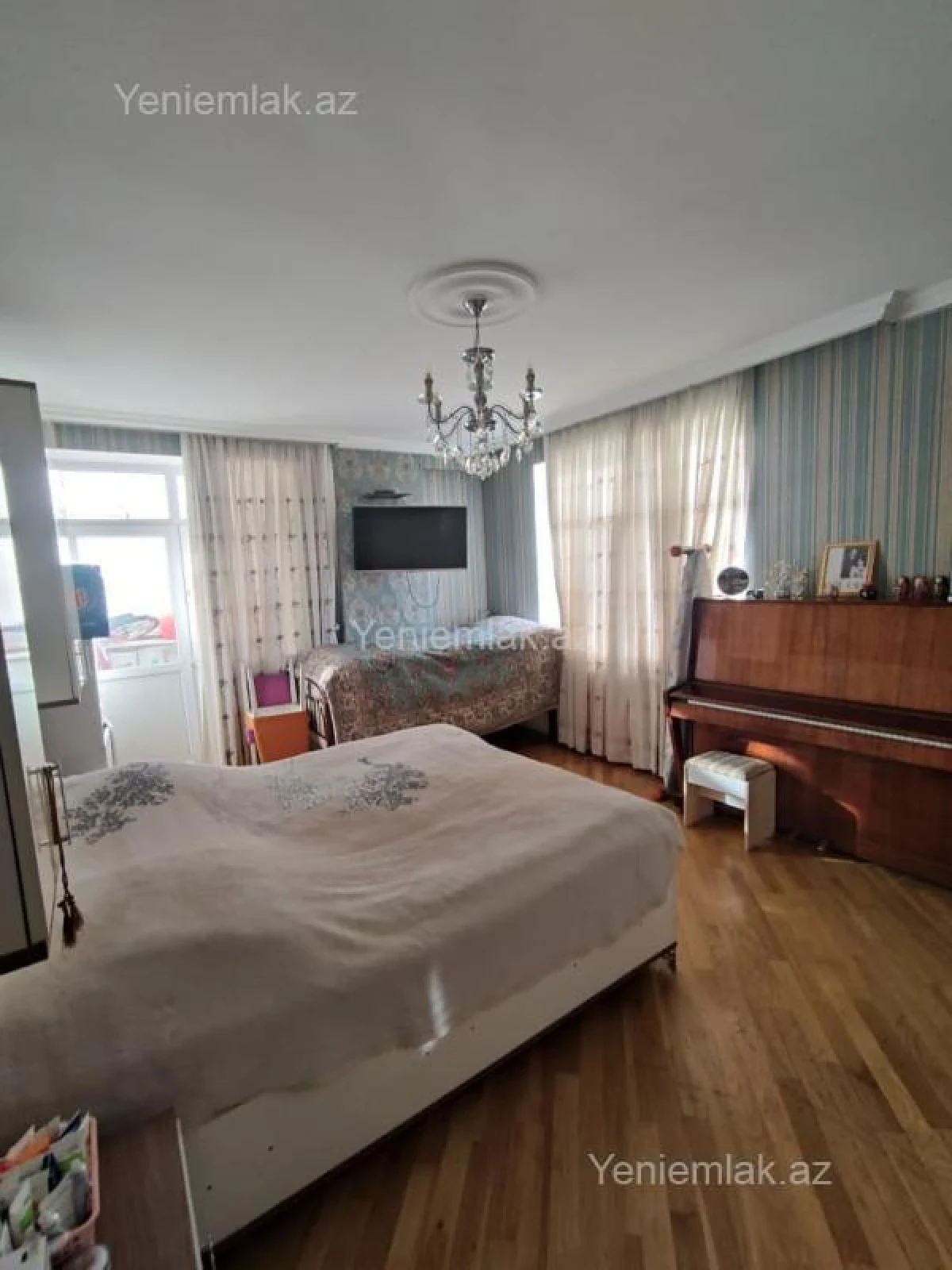 Satılır 3 otaqlı yeni tikili 100 m²