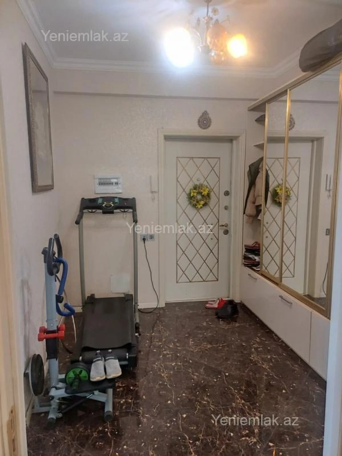 Satılır 3 otaqlı yeni tikili 100 m²