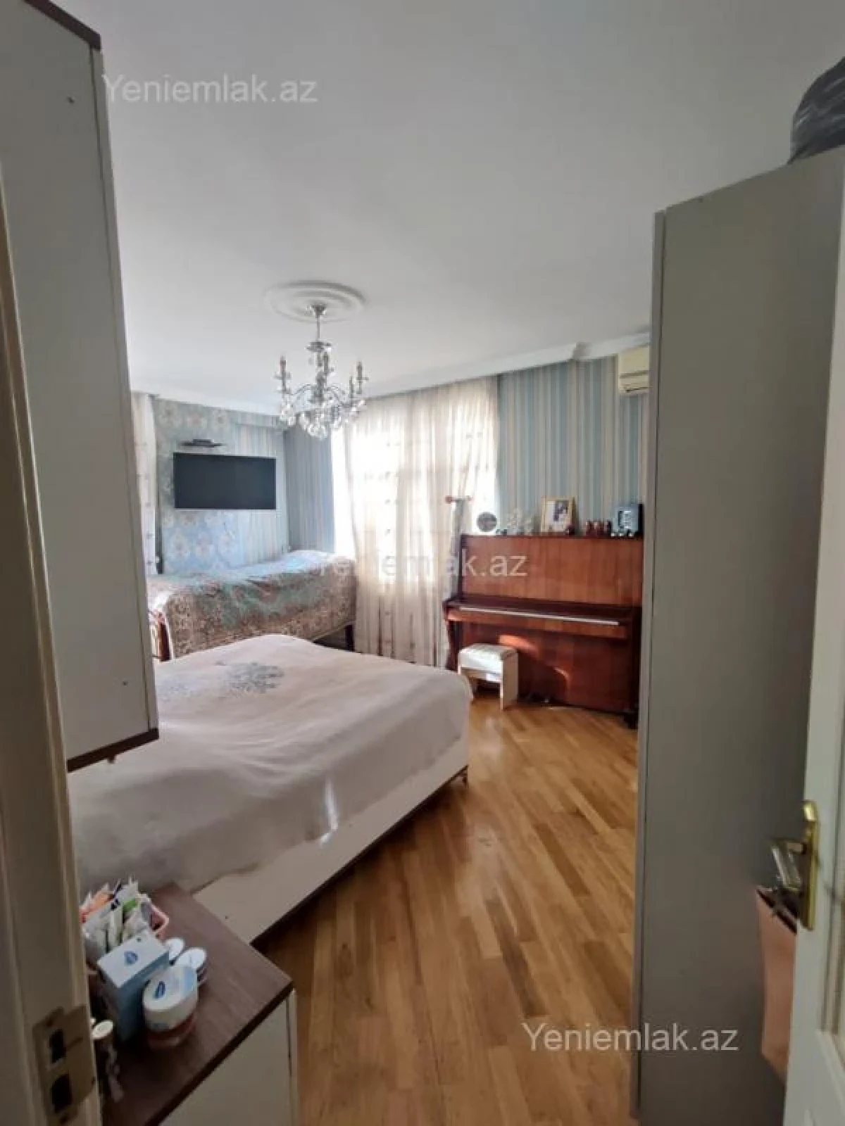 Satılır 3 otaqlı yeni tikili 100 m²