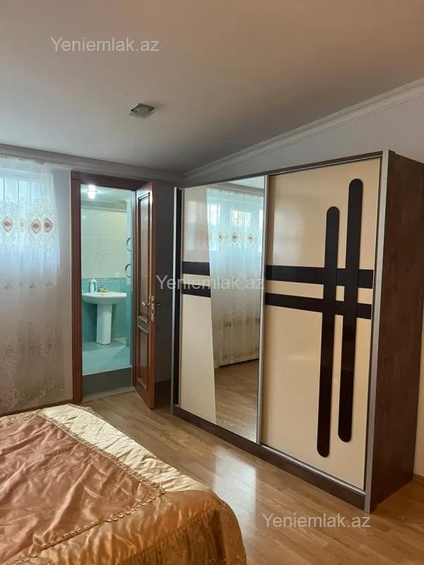 Satılır 3 otaqlı yeni tikili 100 m²