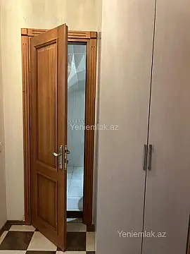 Satılır 3 otaqlı yeni tikili 100 m²