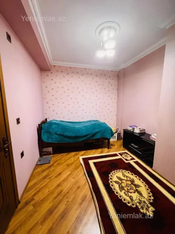 Satılır 4 otaqlı yeni tikili 136 m²