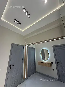 Satılır 3 otaqlı yeni tikili 80 m²