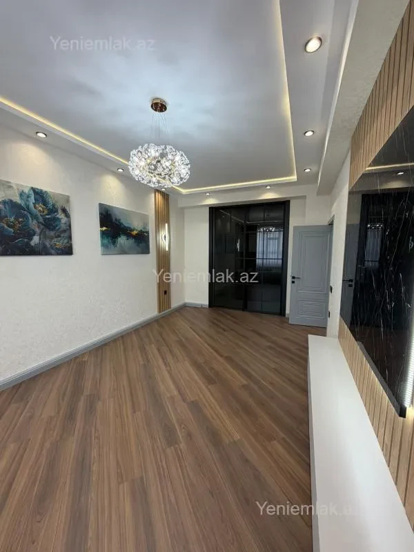 Satılır 3 otaqlı yeni tikili 80 m²