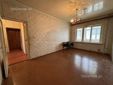 Satılır 3 otaqlı köhnə tikili 72 m²