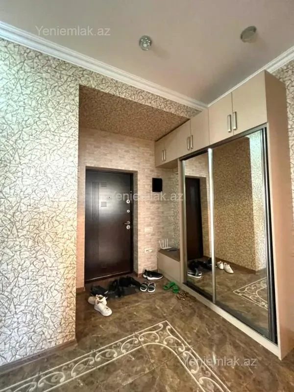 Satılır 3 otaqlı yeni tikili 110 m²