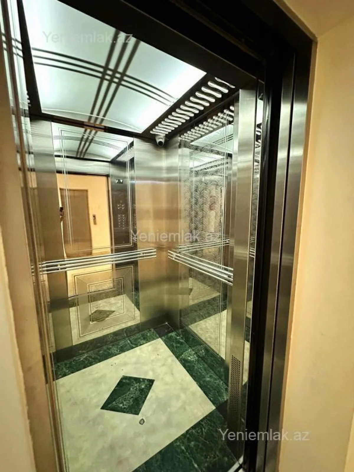 Satılır 3 otaqlı yeni tikili 110 m²