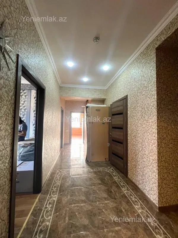 Satılır 3 otaqlı yeni tikili 110 m²