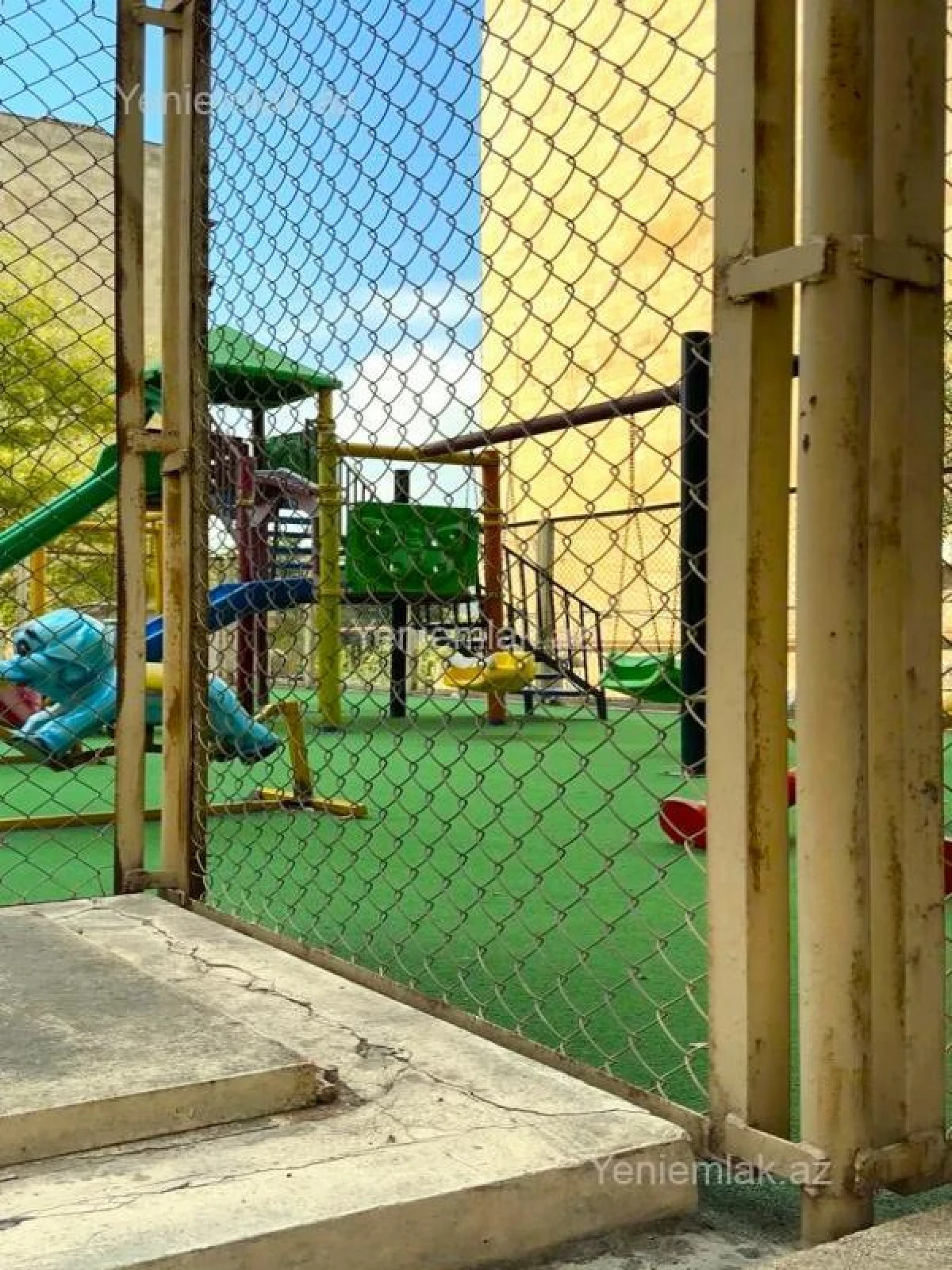 Satılır 3 otaqlı yeni tikili 110 m²