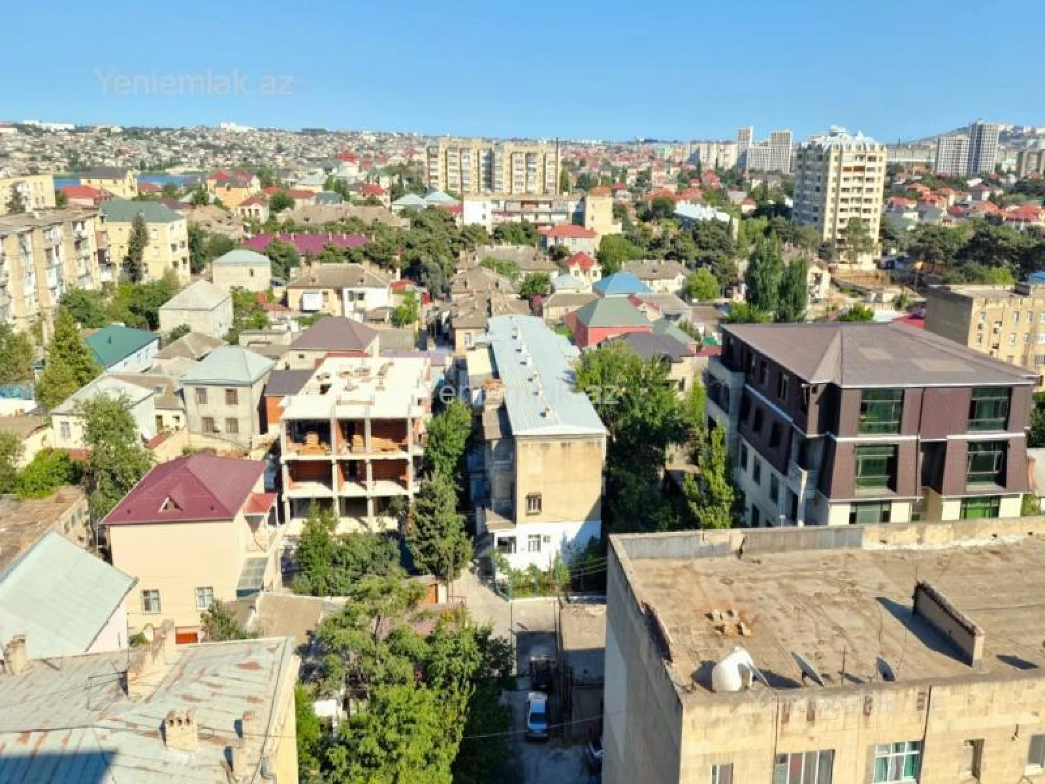 Satılır 3 otaqlı yeni tikili 110 m²
