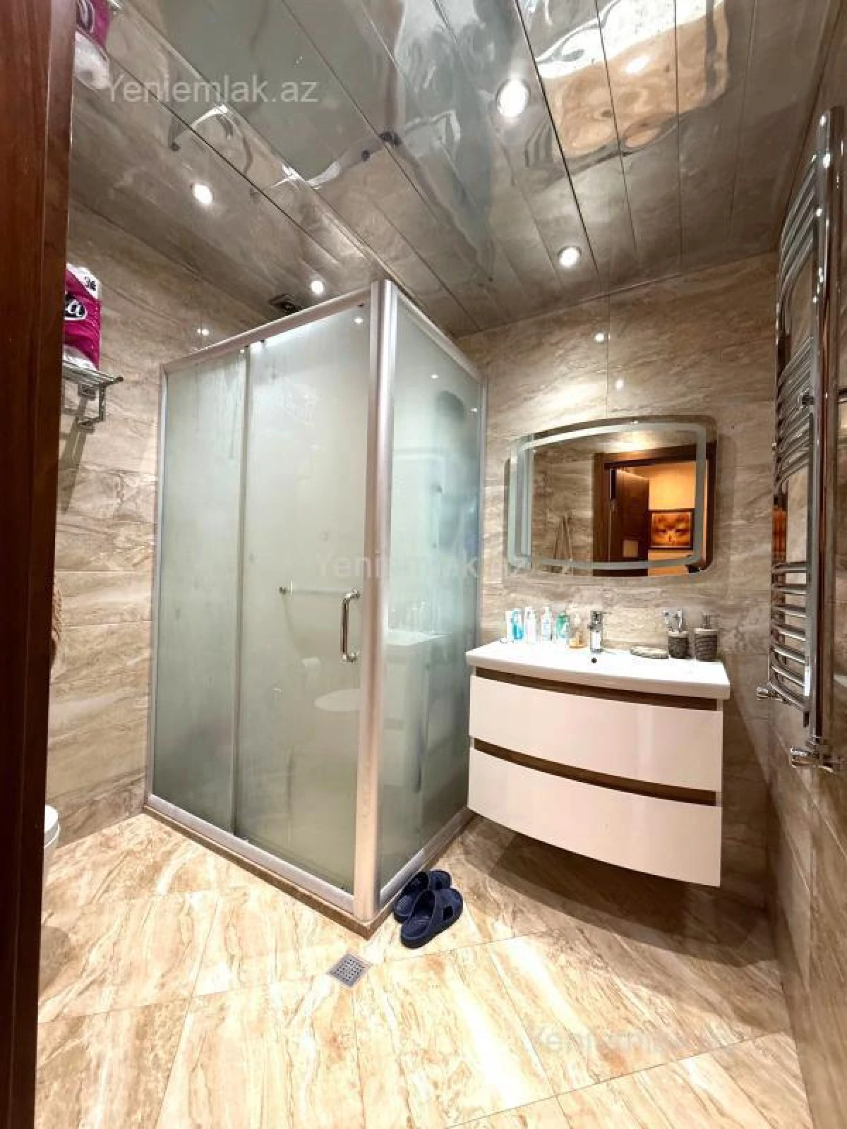 Satılır 3 otaqlı yeni tikili 100 m²