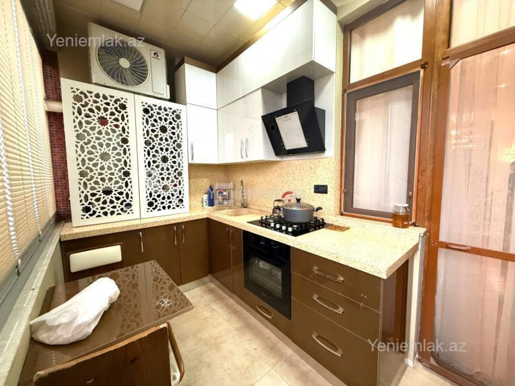 Satılır 3 otaqlı yeni tikili 100 m²